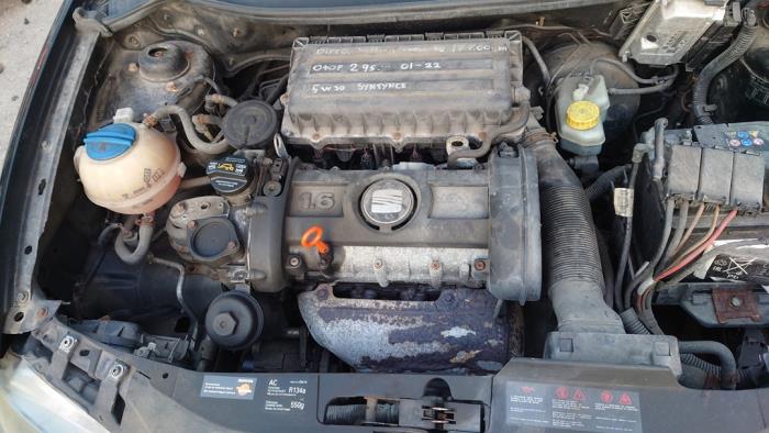 Seat Ibiza III 1.6 16V Vehículo de desguace (2007, Negro)