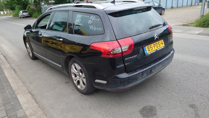 Citroen C5 III Tourer 1.6 16V THP 155 Épave (2011, Noir)