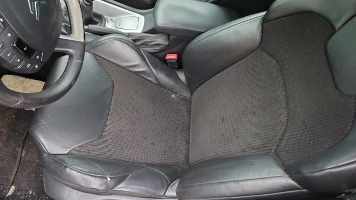 Citroen C5 III Tourer 1.6 16V THP 155 Épave (2011, Noir)