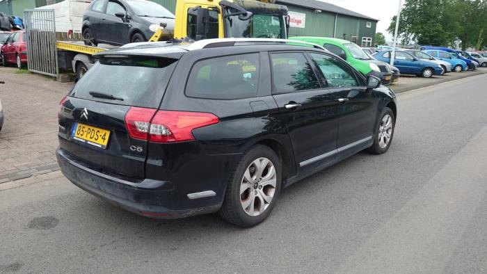 Citroen C5 III Tourer 1.6 16V THP 155 Épave (2011, Noir)