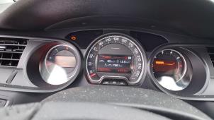 Citroen C5 III Tourer 1.6 16V THP 155 Épave (2011, Noir)