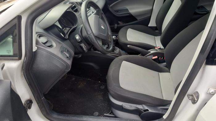 Seat Ibiza IV SC 1.2 TSI Salvage vehicle (2013, White)