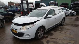 Renault Megane III Grandtour 1.5 dCi 110  (Épave)