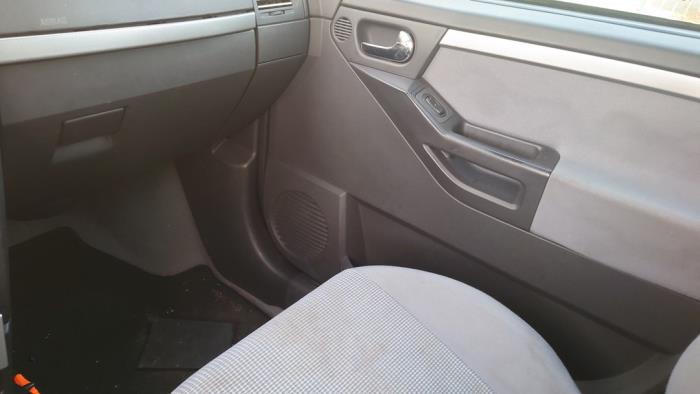 Opel Meriva 1.6 16V Épave (2003, Noir)