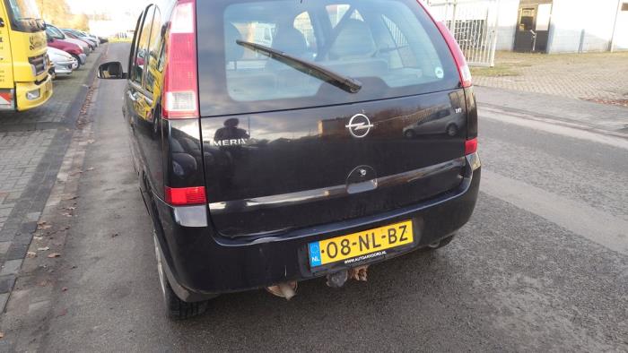 Opel Meriva 1.6 16V Épave (2003, Noir)
