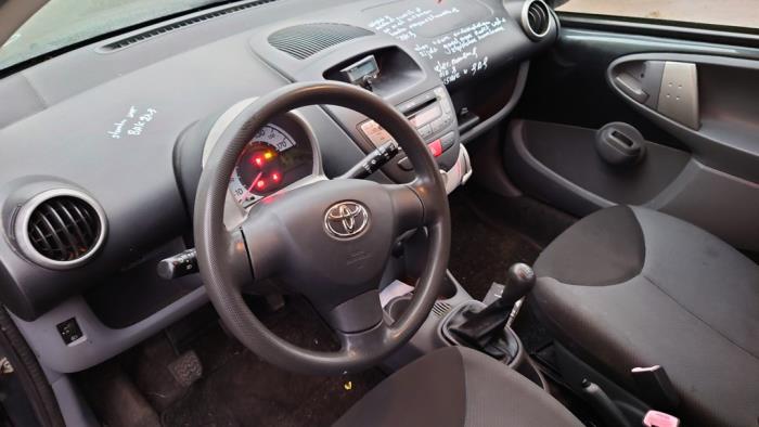 Toyota Aygo 1.0 12V VVT-i Épave (2007, Gris)