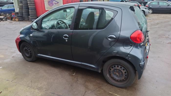Toyota Aygo 1.0 12V VVT-i Épave (2007, Gris)