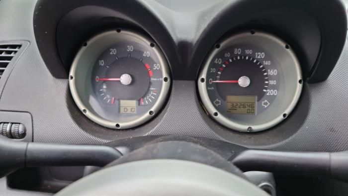 Volkswagen Lupo 1.2 TDI 3L Épave (2001, Noir)