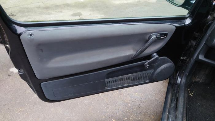 Volkswagen Lupo 1.2 TDI 3L Épave (2001, Noir)