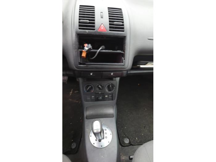 Volkswagen Lupo 1.2 TDI 3L Épave (2001, Noir)