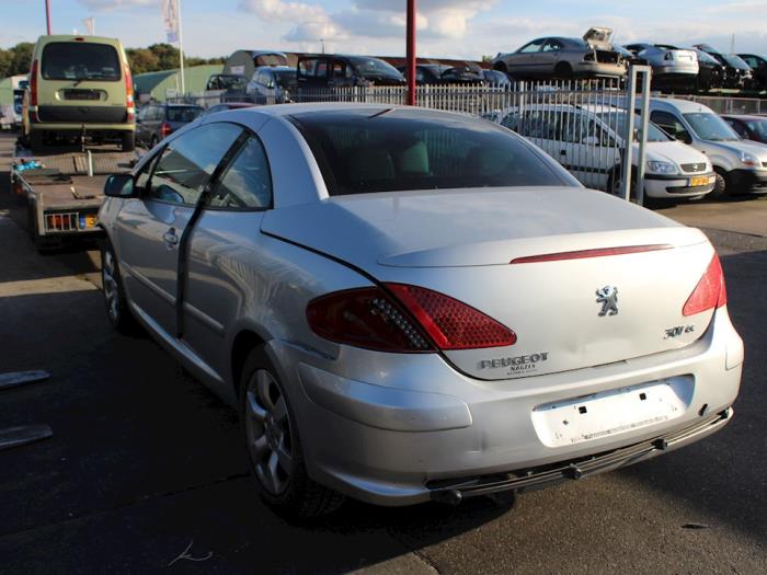 Peugeot 307 CC 1.6 16V Salvage vehicle (2006, Silver grey)