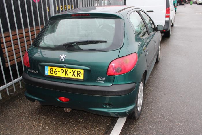Peugeot 206 1.1 XN,XR Schrottauto (2004, Grün) Autocommerce