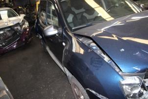 Dacia Duster 1.2 TCE 16V Schrottauto (2016, Blau)