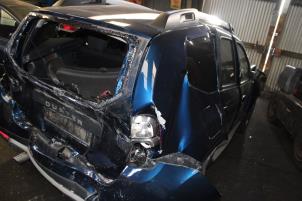 Dacia Duster 1.2 TCE 16V Schrottauto (2016, Blau)