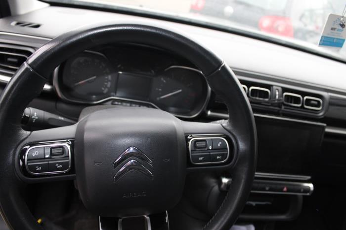 Citroen C3 1.2 Vti 12V PureTech Épave (2017, Noir)