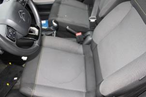Citroen C3 1.2 Vti 12V PureTech Épave (2017, Noir)