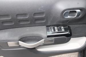 Citroen C3 1.2 Vti 12V PureTech Épave (2017, Noir)
