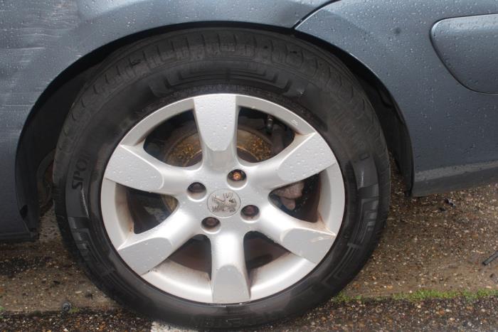 Peugeot 307 SW 1.6 16V Samochód złomowany (2006, Szary)