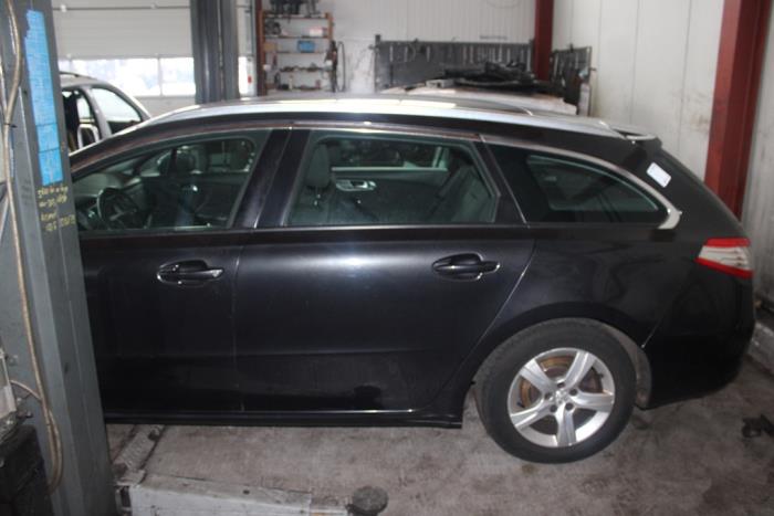 Peugeot 508 SW 2.0 HDiF 16V Samochód złomowany (2013, Szary)