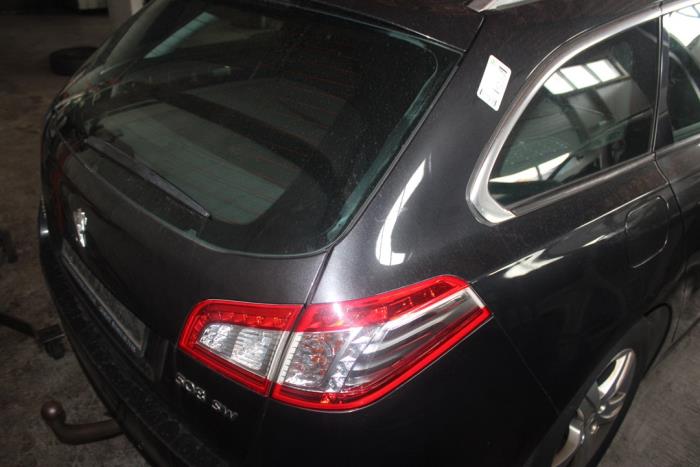 Peugeot 508 SW 2.0 HDiF 16V Samochód złomowany (2013, Szary)