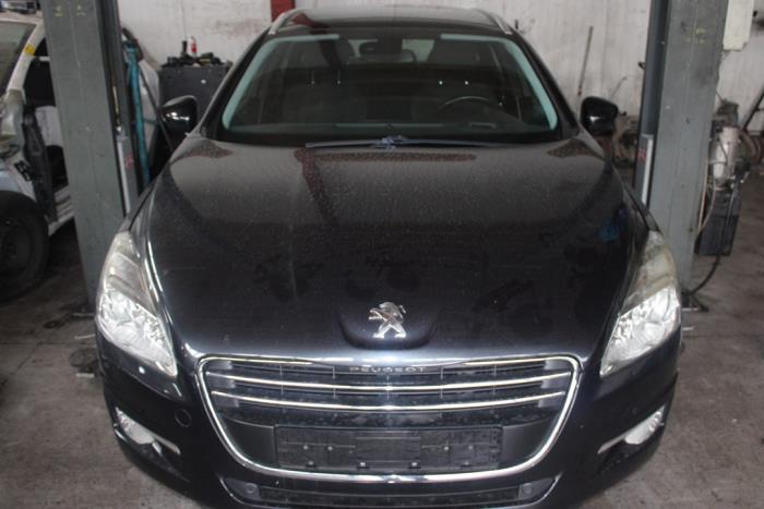 Peugeot 508 SW 2.0 HDiF 16V Samochód złomowany (2013, Szary)