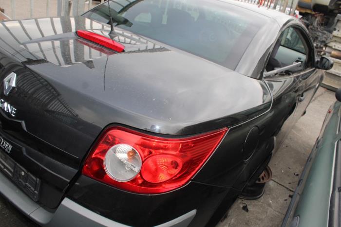 Renault Megane II CC 1.6 16V Samochód złomowany (2008, Czarny)