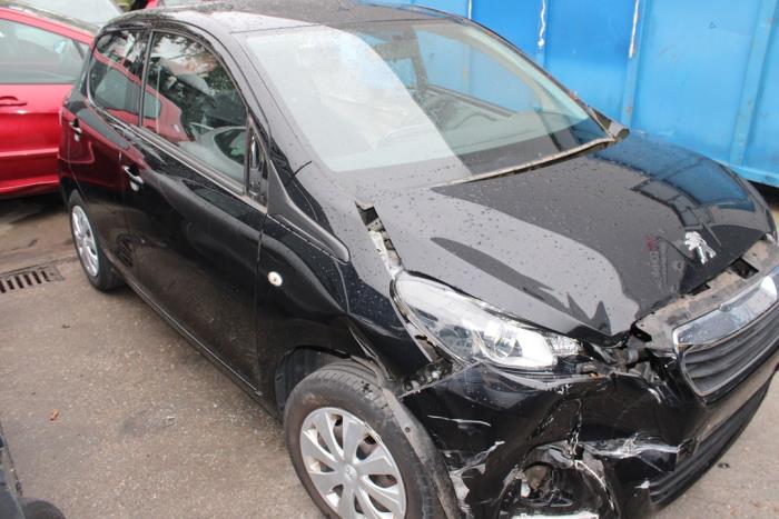 Peugeot 108 1.0 12V Samochód złomowany (2018, Czarny)
