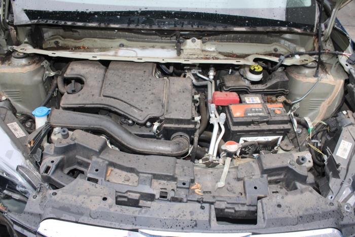 Peugeot 108 1.0 12V Samochód złomowany (2018, Czarny)