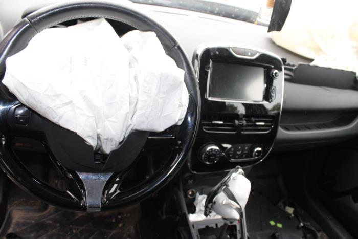 Renault Clio IV 0.9 Energy TCE 90 12V Samochód złomowany (2014, Czarny)