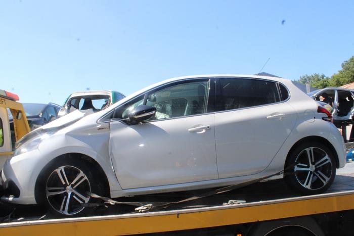 Peugeot 208 I 1.2 12V e-THP PureTech 110  (Desguace)
