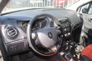 Renault Captur I 1.2 TCE 16V EDC Vehículo de desguace (2016, Beige)