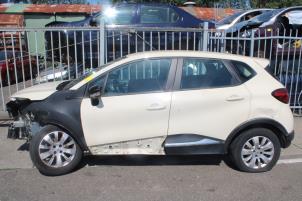 Renault Captur I 1.2 TCE 16V EDC Vehículo de desguace (2016, Beige)