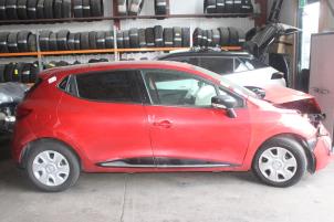 Renault Clio IV 0.9 Energy TCE 90 12V Vehículo de desguace (2013, Rojo)