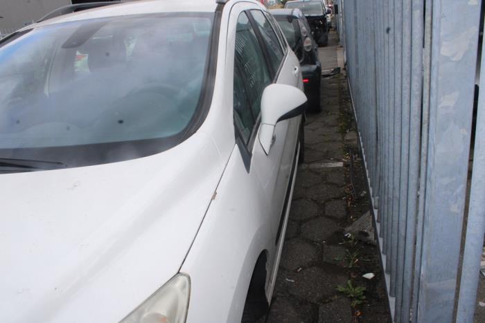 Peugeot 308 SW 1.4 VTI 16V Vehículo de desguace (2009, Blanco)