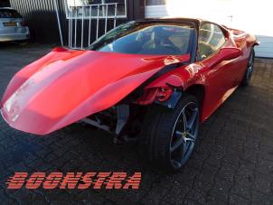 Ferrari 458 Italia 4.5 V8 32V DCT Épave (2010, Rouge)