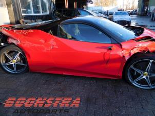 Ferrari 458 Italia 4.5 V8 32V DCT Épave (2010, Rouge)