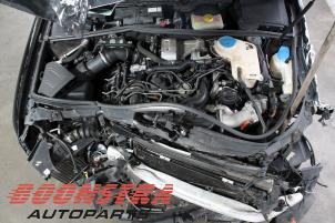 Audi A4 Avant 2.7 TDI V6 24V Épave (2006, Noir)