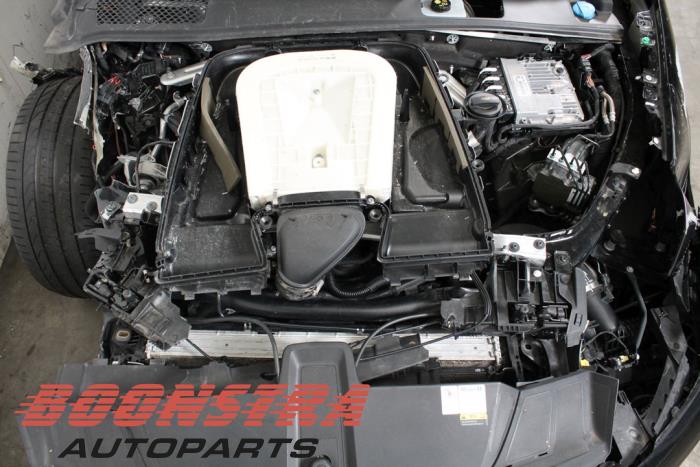 Porsche Cayenne Coupe 3.0 V6 24V Turbo Vehículo de desguace (2019, Negro)