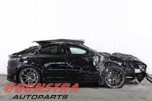 Porsche Cayenne Coupe 3.0 V6 24V Turbo Vehículo de desguace (2019, Negro)