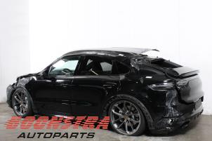 Porsche Cayenne Coupe 3.0 V6 24V Turbo Vehículo de desguace (2019, Negro)