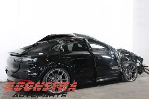 Porsche Cayenne Coupe 3.0 V6 24V Turbo Vehículo de desguace (2019, Negro)