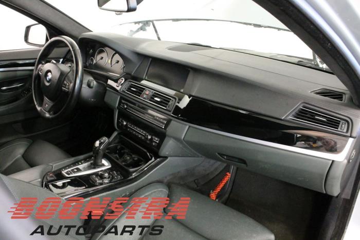 BMW 5 serie M550d 3.0 xDrive 24V Samochód złomowany (2012, Szary)
