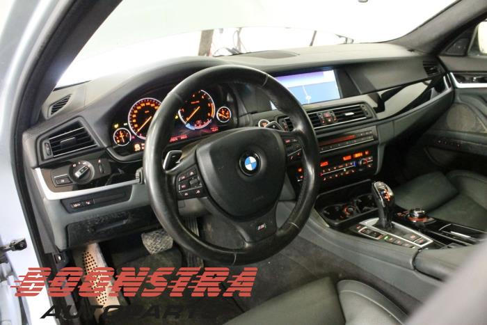 BMW 5 serie M550d 3.0 xDrive 24V Samochód złomowany (2012, Szary)