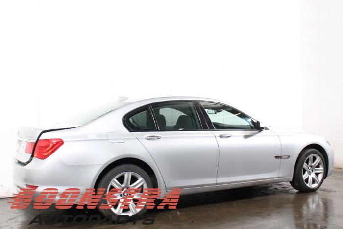 BMW 7 serie 730d 24V Épave (2008, Gris)