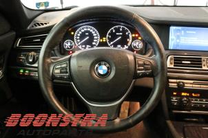 BMW 7 serie 730d 24V Épave (2008, Gris)