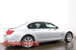 BMW 7 serie 730d 24V Épave (2008, Gris)