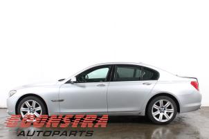 BMW 7 serie 730d 24V Épave (2008, Gris)