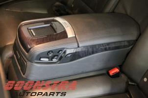 BMW 7 serie 730d 24V Épave (2008, Gris)