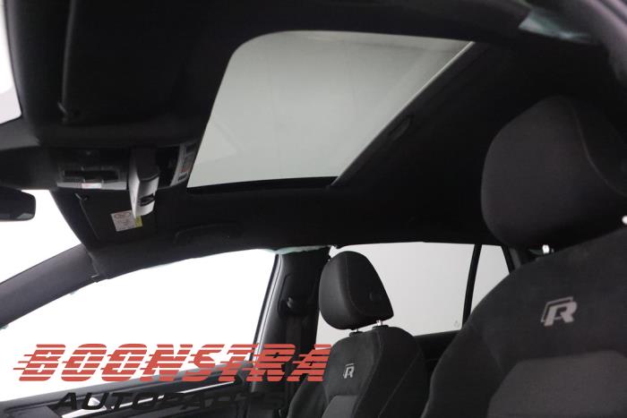 Volkswagen Golf VII 2.0 R 4Motion 16V Vehículo de desguace (2019, Blanco)