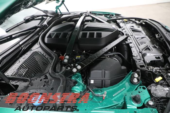 BMW M3 3.0 Competition TwinPower Turbo 24V Schrottauto (2021, Grün)